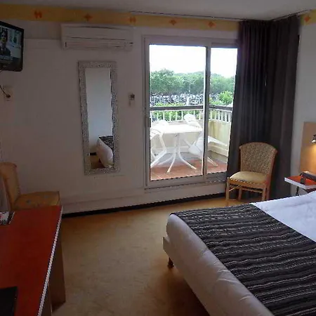 ホテル The Originals City, Cap Maya, Cap D'agde 3*