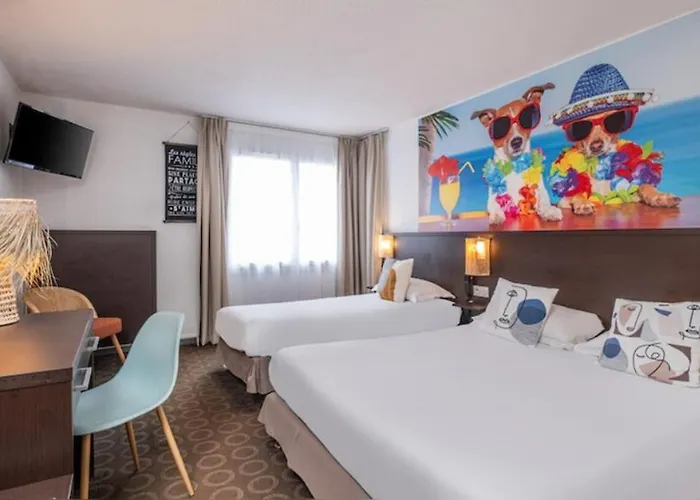 Brit Opal Centre Port Hotel