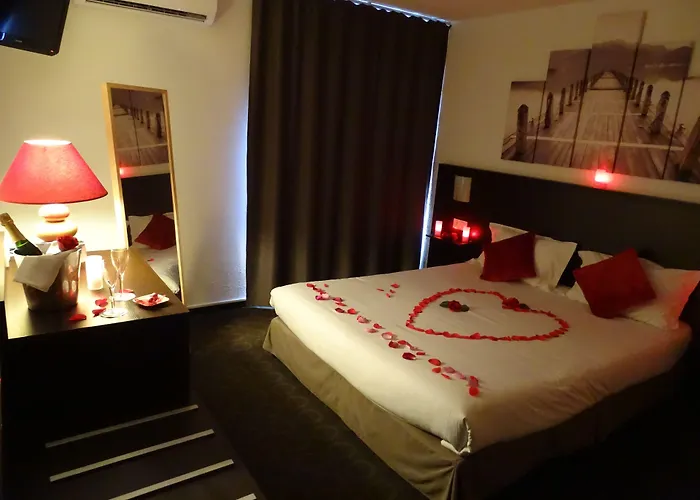 Brit Opal Centre Port Hotel