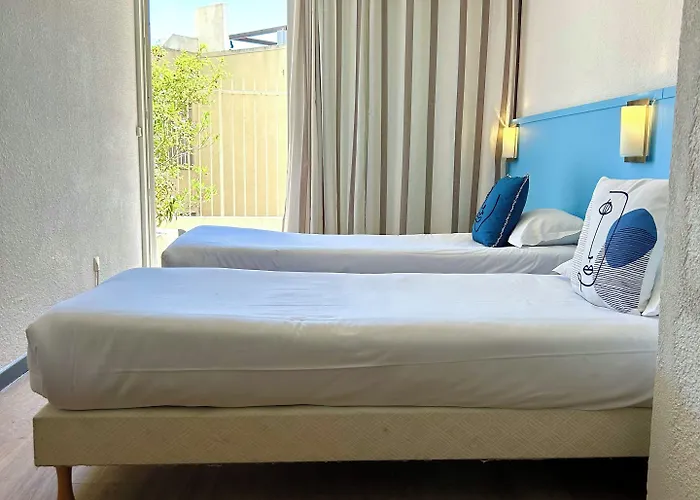 Hotel Brit Opal Centre Port