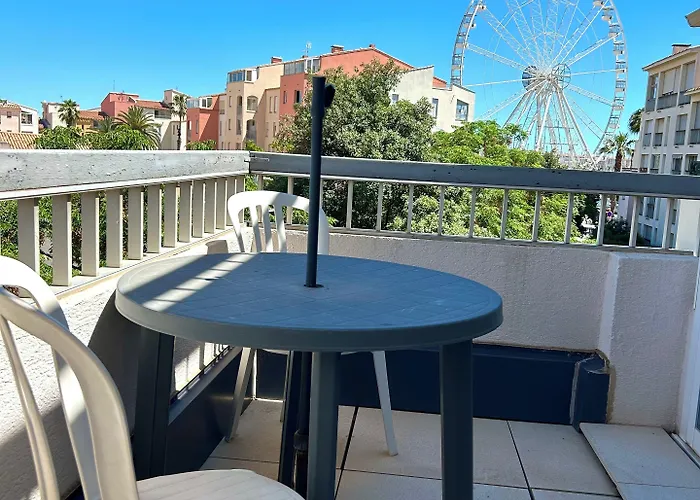 Brit Opal Centre Port