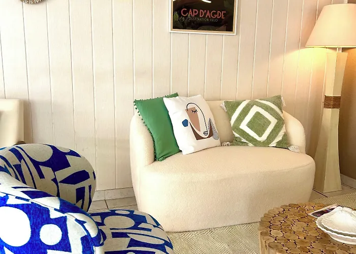 Brit Opal Centre Port