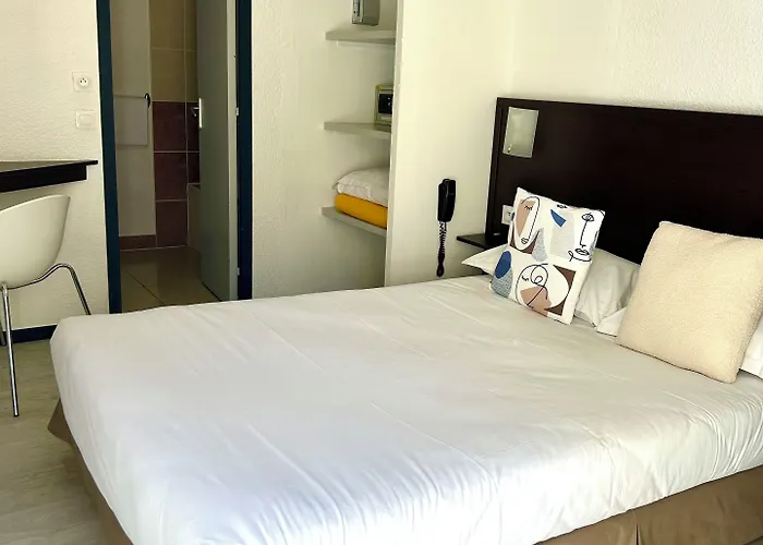 Brit Opal Centre Port Hotel Agde