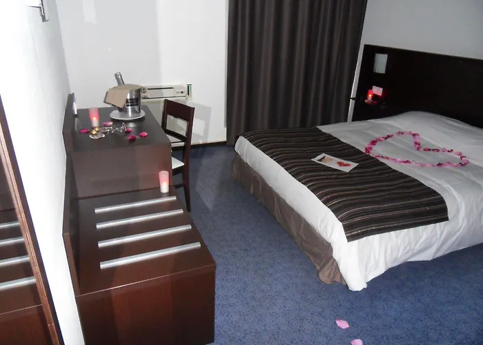 Brit Opal Centre Port Hotel Agde